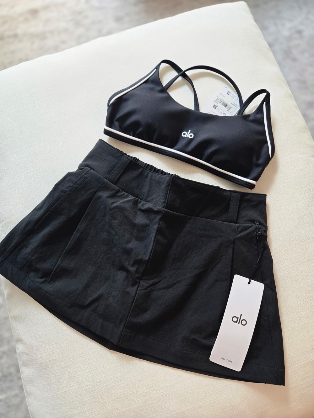ALO Yoga Black Active Skort with Built-In Shorts
